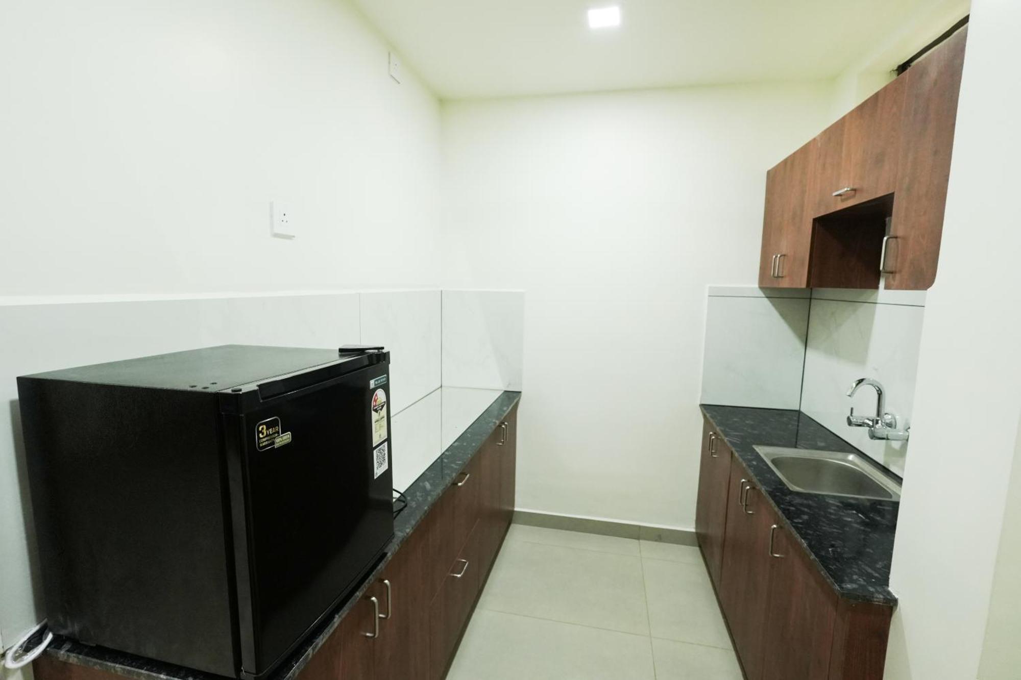 Royalton Residency Otel Mundakāyam Dış mekan fotoğraf